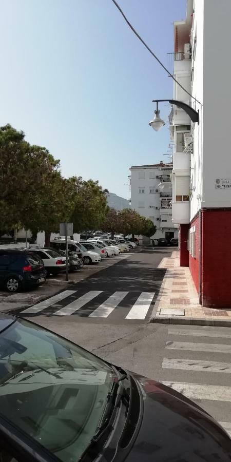 Calle Rio Trueba 11 Bajo D Τορρεμολίνος Εξωτερικό φωτογραφία